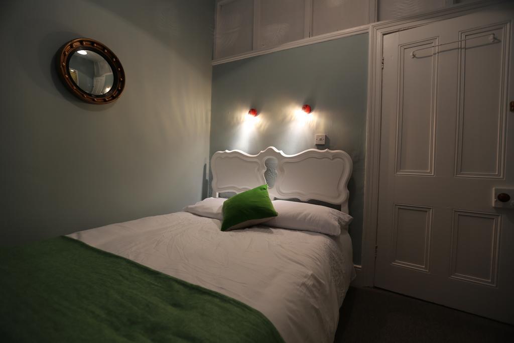Rolling Wave Guesthouse Bundoran Szoba fotó